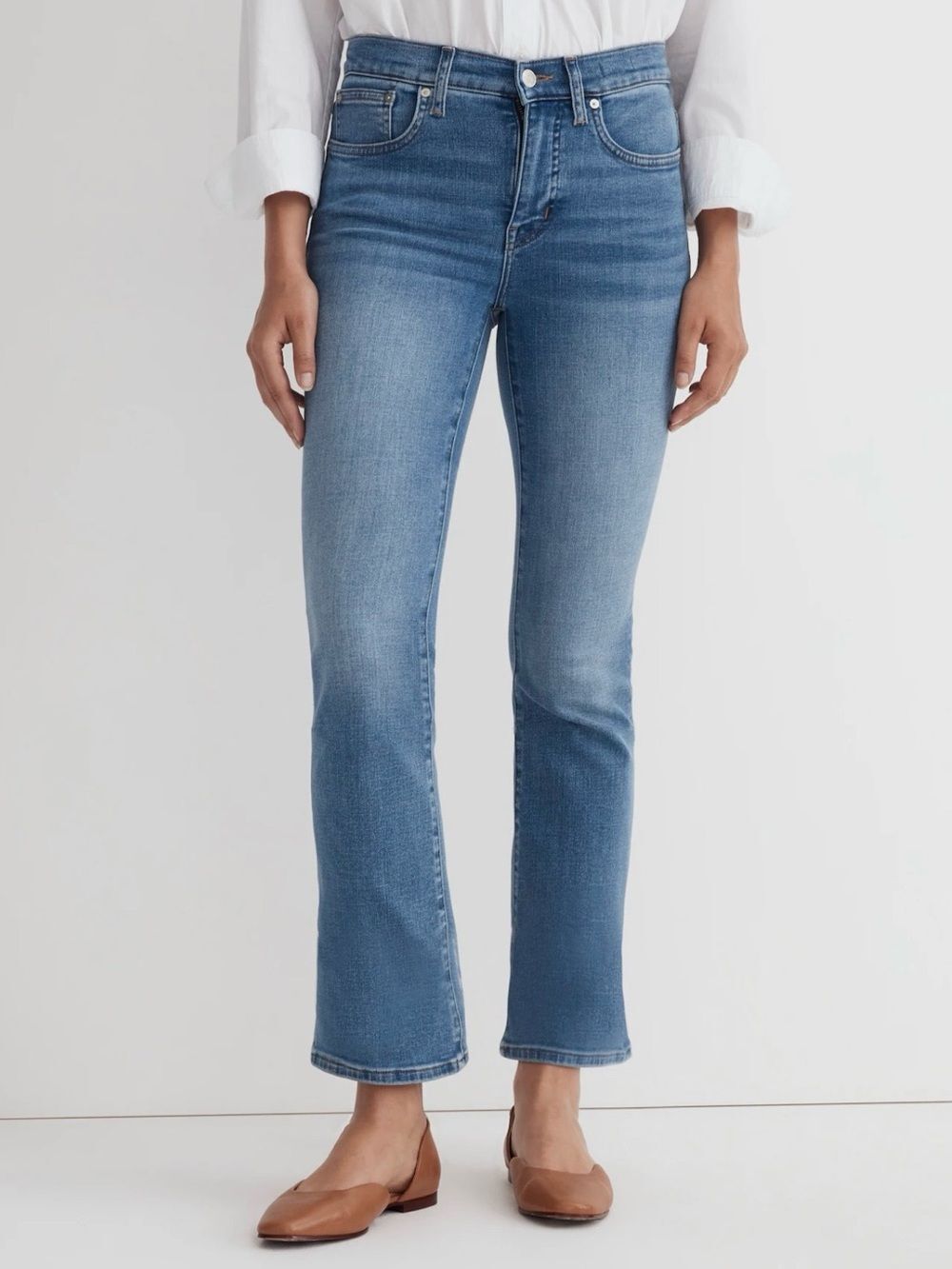 MADEWELL Mid Rise Kick Out Jeans Medium Blue Wash Size 28